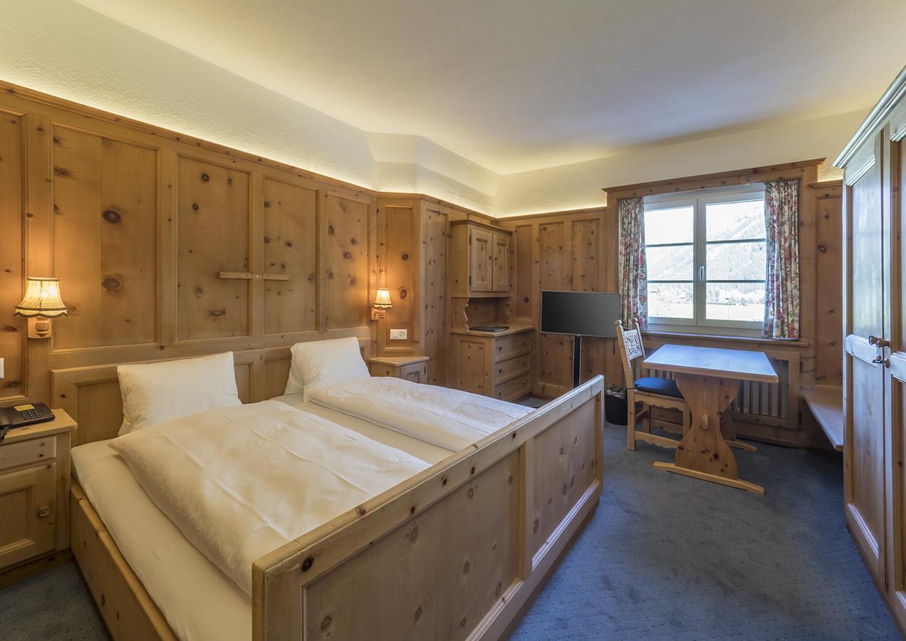 Hotel Maria Sils-Maria Extérieur photo
